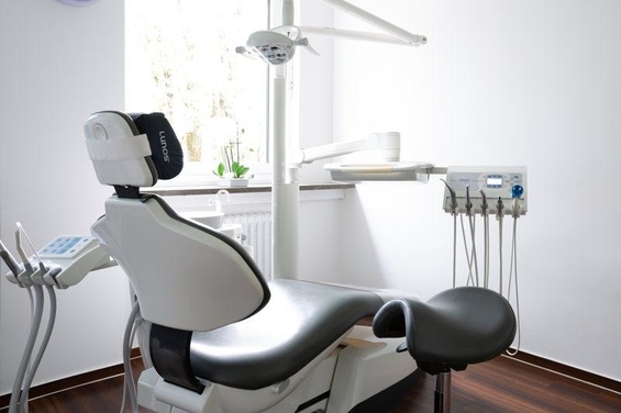 Dentalzentrum Schwabing Behandlungszimmer